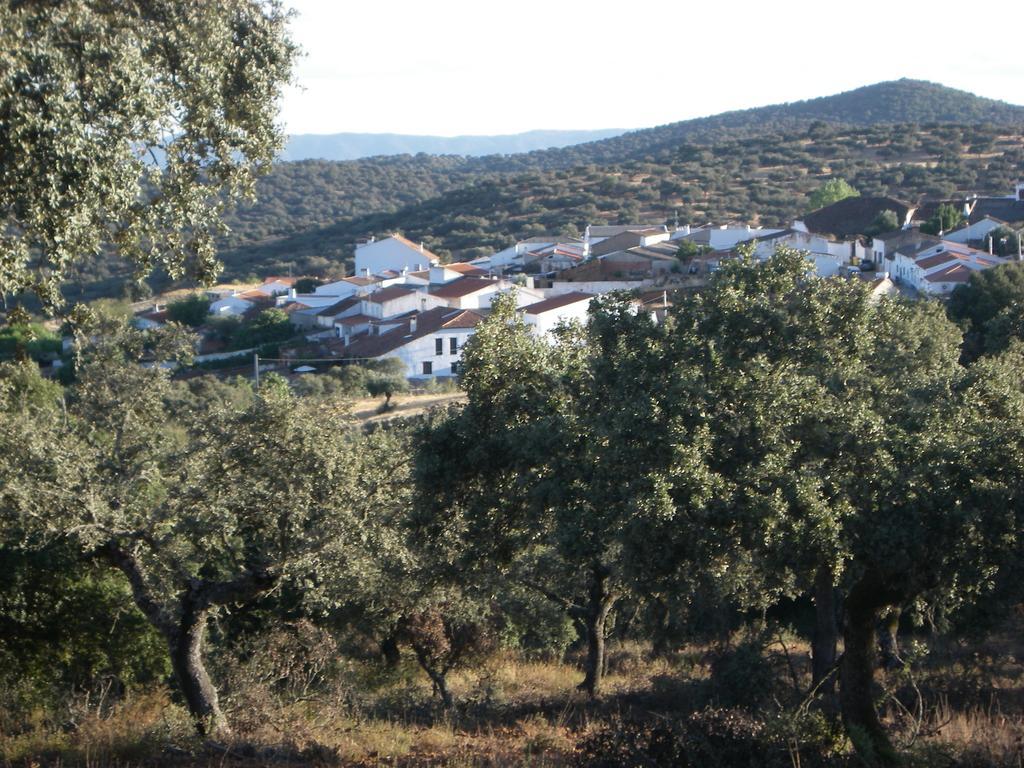 Casa Rural El Trillo Affittacamere El Alcornocal Esterno foto