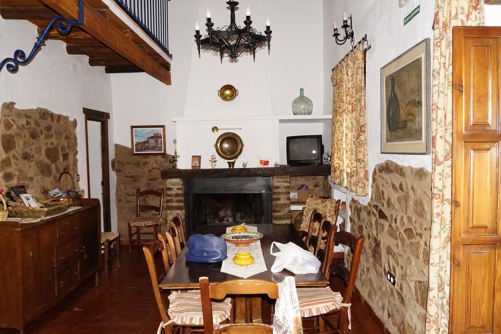 Casa Rural El Trillo Affittacamere El Alcornocal Esterno foto